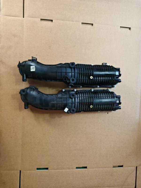 Mercedes-Benz 276 intake manifold - Image 5