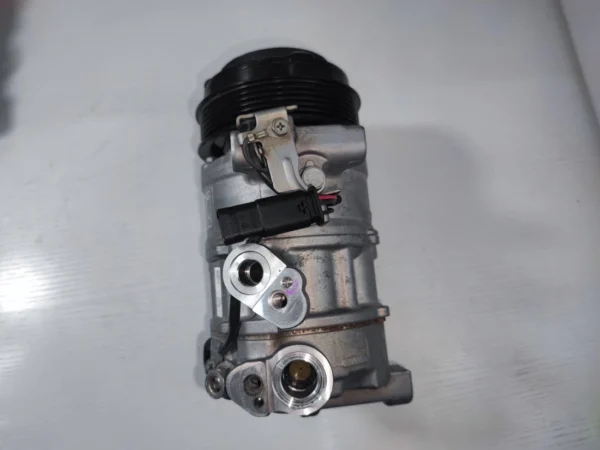 Vacuum pump - Image 2