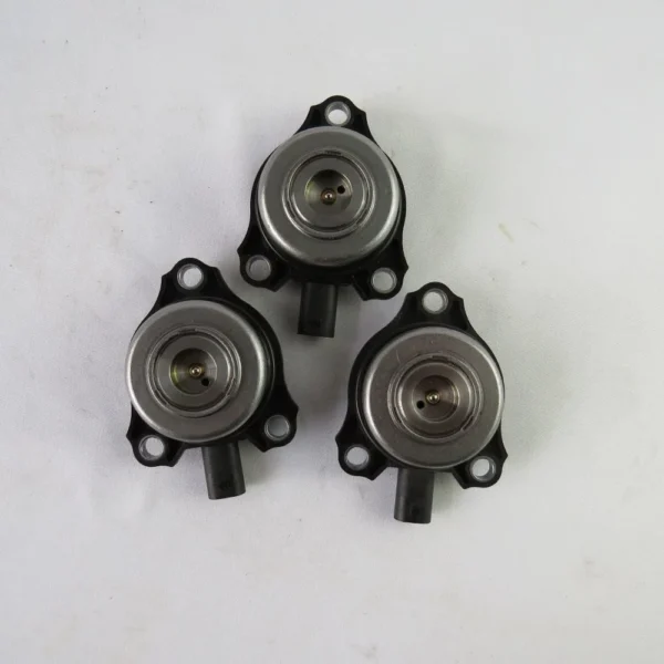 Mercedes-Benz 272 solenoid valve - Image 3