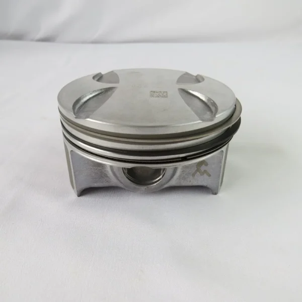Mercedes-Benz 272 piston - Image 2